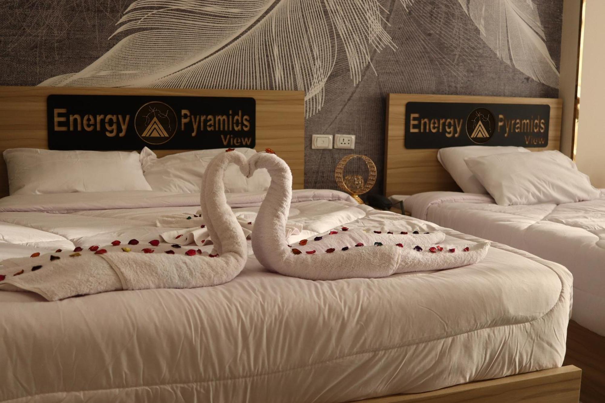 Energy Pyramids View Hostel Kafret el-Gabal Exterior foto